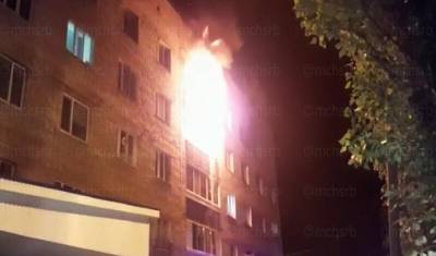 В Башкирии пожарные вывели из горящего дома 30 человек, один жилец погиб