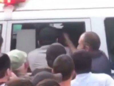 В Дагестане 200 человек отбивали односельчанина от ареста полиции