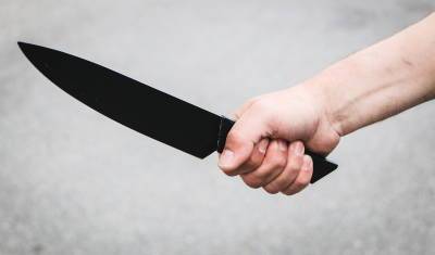 Житель Богандинского угрожал ножом незнакомцу из-за сигареты
