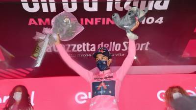 Берналь победил на девятом этапе «Джиро д'Италия», Власов — третий