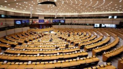«Потерпят фиаско»: В Госдуме оценили доклад Европарламента об отношениях с РФ