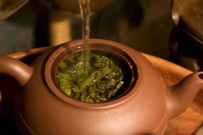 О полезном и вредном зеленом чае рассказала диетолог