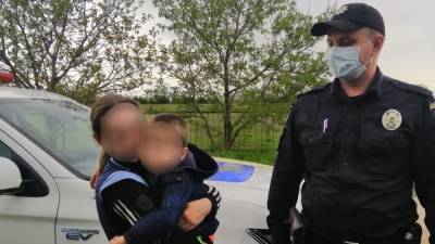 На Николаевщине полиция искала мальчика, который заснул дома в шкафу