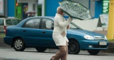 Прогноз погоды на 17 мая: Украину накроют дожди с грозами, градом и порывистым ветром