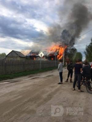 Появились подробности страшного пожара в Тотемском районе, где заживо сгорели три человека