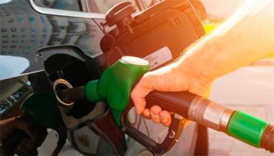 Кабмин не ограничивал цены на премиальное топливо - Минэкономики