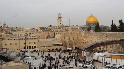 Больше 200 человек получили травмы при обрушении трибуны синагоги в Израиле