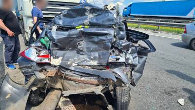 Один человек погиб в аварии «Лады Гранты» и грузовика в Спасском районе