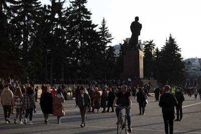 В Челябинске члена избиркома судят за участие в митинге в защиту Навального