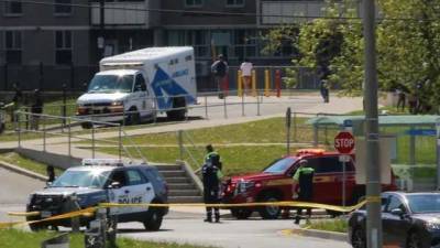 В Торонто неизвестные открыли стрельбу возле ЖК: один погибший и трое раненых