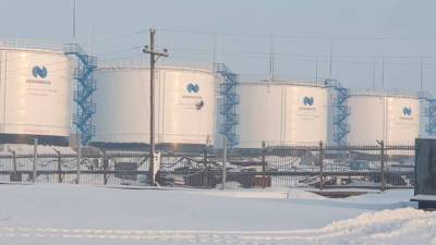 В Красноярском крае устраняют утечку топлива из промышленного резервуара