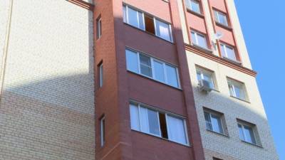 Маленькая девочка выпала из окна 15 этажа в Красногорске