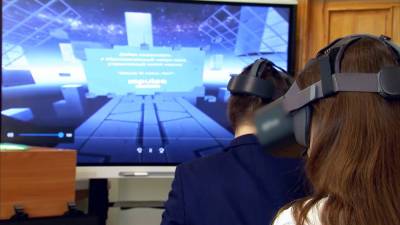 Российские школьники начали тестировать VR-шлемы