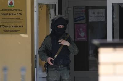 В РФ разработают требования по обеспечению безопасности в школах после трагедии в Казани
