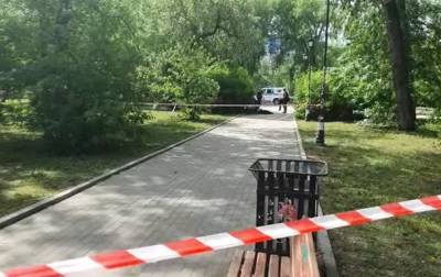 В Екатеринбурге мужчина напал с ножом на прохожих, есть жертвы