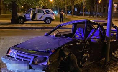В Харькове на скорости столкнулись автомобили, есть пострадавшие: "16 -летняя девушка..."