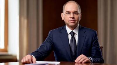 Зеленский предложил трем министрам уйти в отставку, согласились только двое