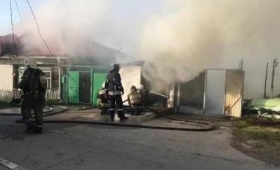 В Тюмени у Воронинских горок горели три дома