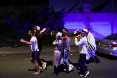 В Израиле обрушилась трибуна в синагоге: десятки пострадавших