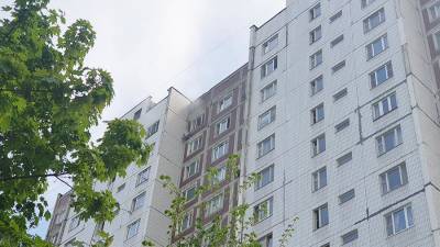 Пожар в доме на севере Москвы мог возникнуть из-за мангала на балконе