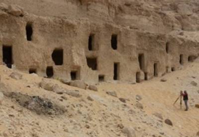 В Египте обнаружили 300 гробниц времен Древнего царства (фото)