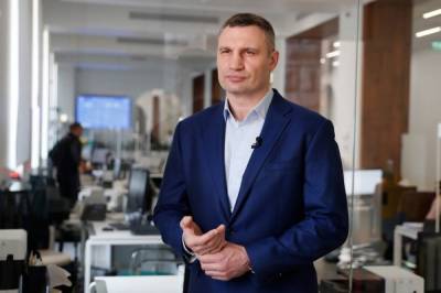Атаку на Кличко в Офисе Президента сопровождает фигурант коррупционного скандала Татаров, – СМИ
