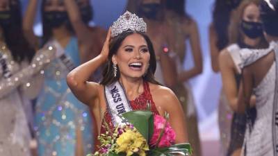 Мексиканская красотка Андреа Меса стала "Мисс Вселенная-2021"