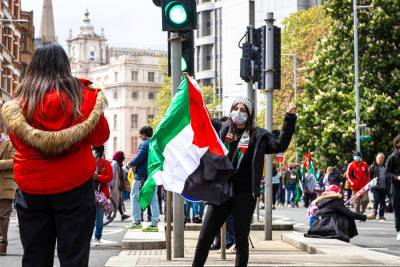 Демонстрация палестинцев Лондоне: «Изнасилуйте их дочерей»