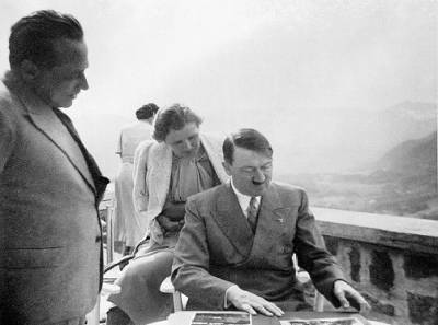 Генрих Гофман: личный фотограф Гитлера, которого завербовал НКВД
