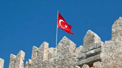 Эксперт разгромил планы британцев обвинить россиян в кризисе туризма Турции