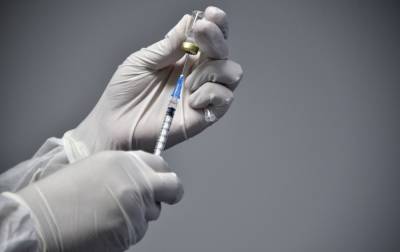 Французская Sanofi заявила о создании COVID-вакцины с большим потенциалом