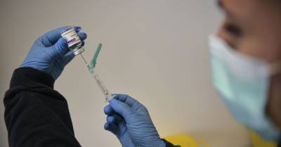 Вакцинация от коронавируса: в Минздраве сообщили, сколько украинцев получили прививки по состоянию на 16 мая