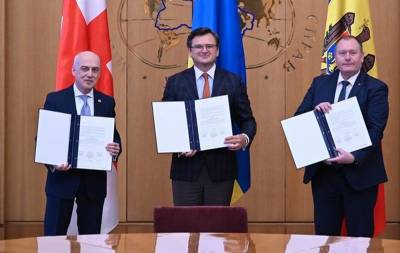 «Ассоциированное трио»: Украина, Грузия и Молдова договорились вместе стремиться в ЕС