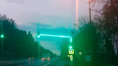 В Минской области на трассе Р1 установили светофор повышенной видимости