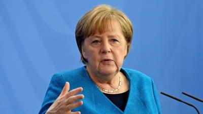 Меркель поддержала Израиль в разговоре с Нетаньяху