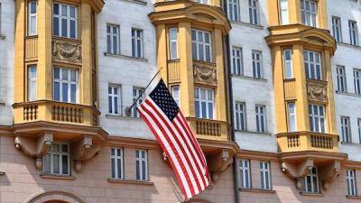 Россия отложила запрет посольству США нанимать на работу местных граждан