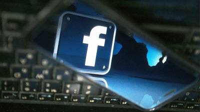 Роскомнадзор допустил замедление трафика Facebook и YouTube
