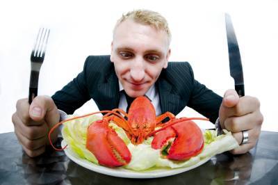 В жару жителям Астрахани вместо мяса рекомендовано перейти на морепродукты