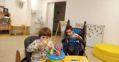 Семья Ивановых просит помощи в лечении двух деток - Софии и Андрея