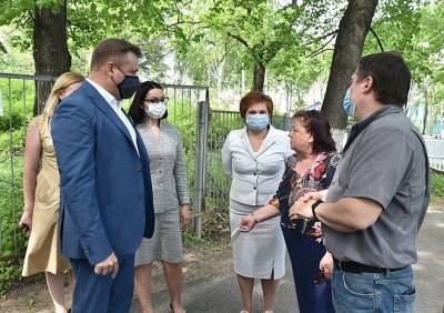 Губернатор Николай Любимов встретился с активистами ТОС поселка Никуличи