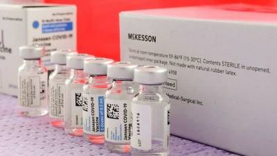 Производитель вакцины Johnson&Johnson сократил поставки в ЕС наполовину - unn.com.ua - Киев