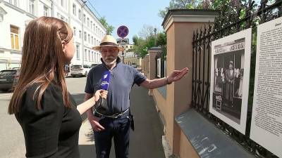 В Хохловском переулке в Москве открылась выставка фотографа и журналиста Юрия Роста