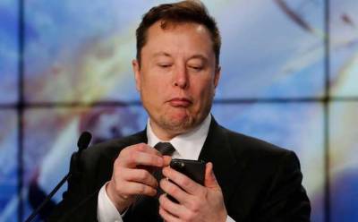 Илон Маск обвалил биткоин ниже $45 000, пригрозив продать все монеты Tesla