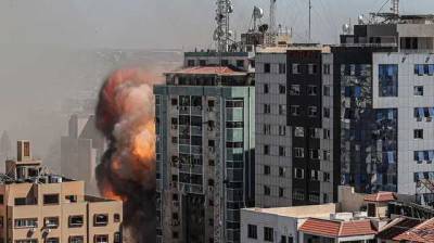 "Репортеры без границ" обвинили Израиль в военном преступлении после авиаударов по офисам СМИ в секторе Газа