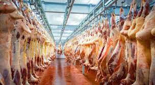 Аргентина планирует на месяц заморозить экспорт мяса