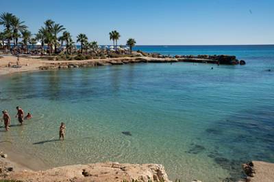 Россиянка отдохнула на Кипре и назвала его самым выгодным местом для отпуска