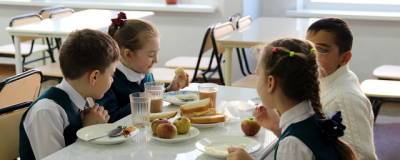 В Приангарье одобрен ко второму чтению закон о бесплатном школьном питании