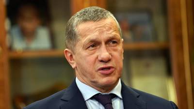 Трутнев согласился с необходимостью отставки мэра Владивостока Гуменюка