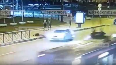 Солист Мариинки Давид Залеев впал в кому после падения с самоката
