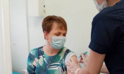 В Карелии от коронавируса привились 100% жителей интернатов